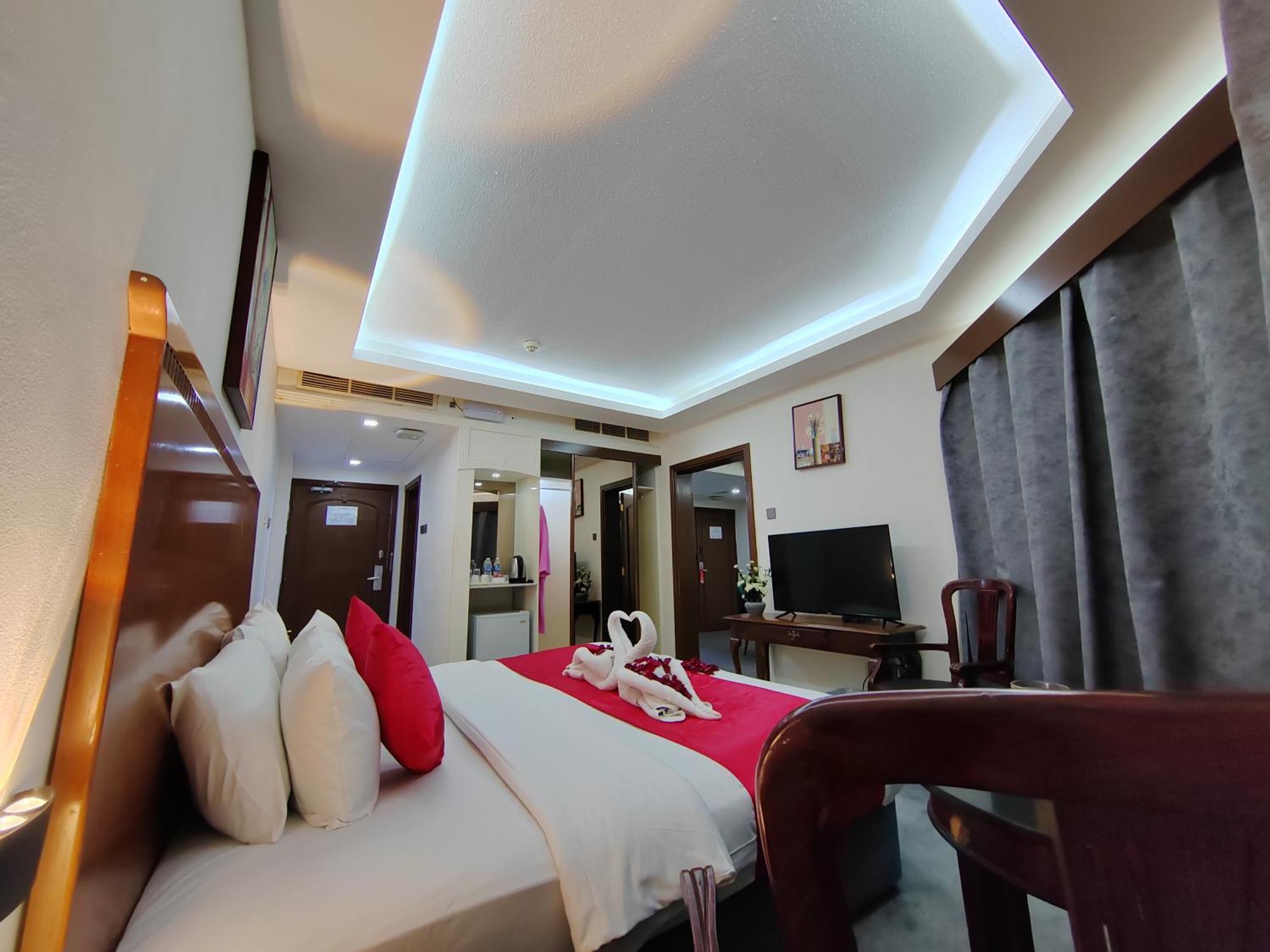 Le Paradise Palace Hotel Dubaj Kültér fotó