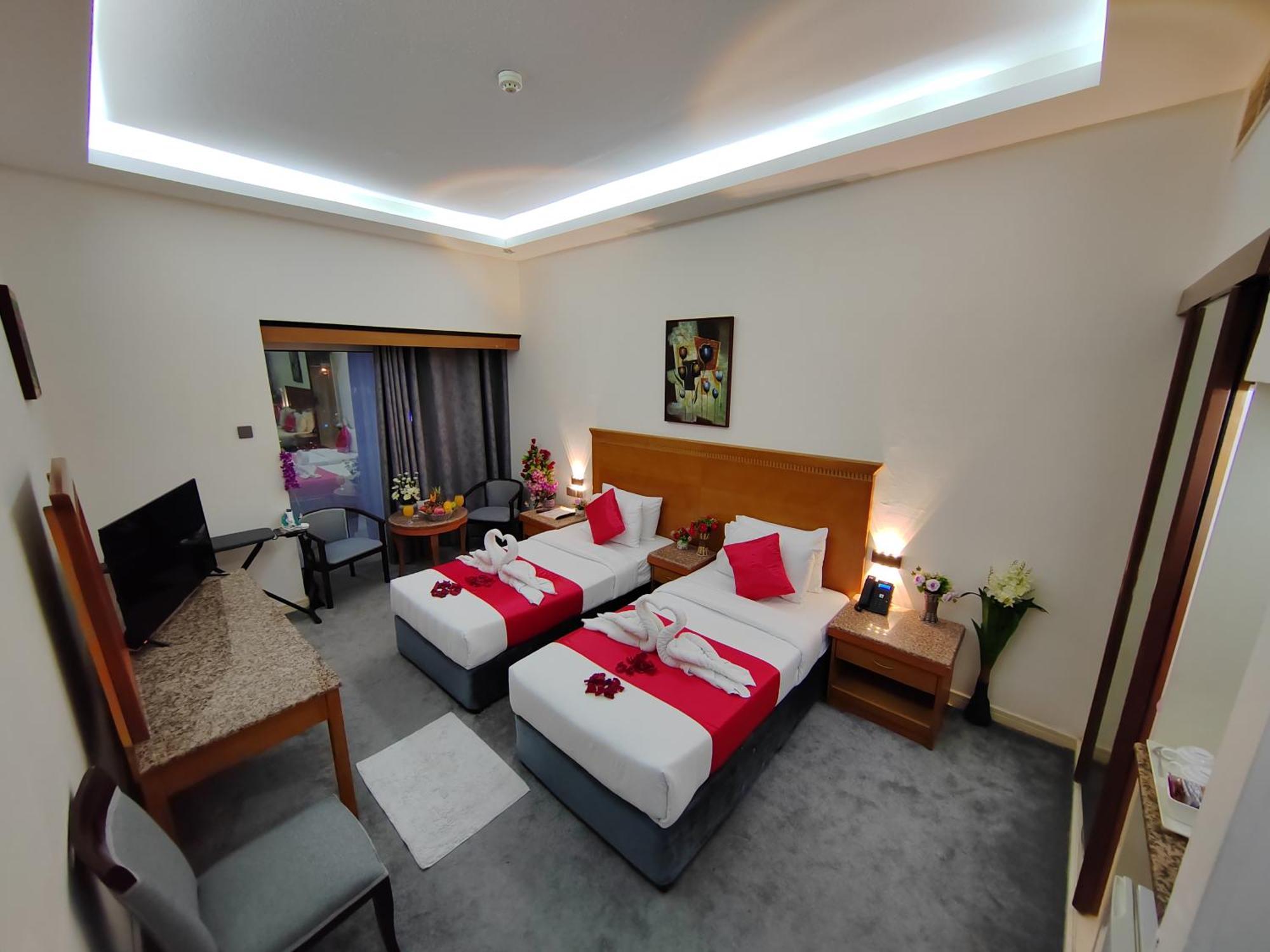 Le Paradise Palace Hotel Dubaj Kültér fotó
