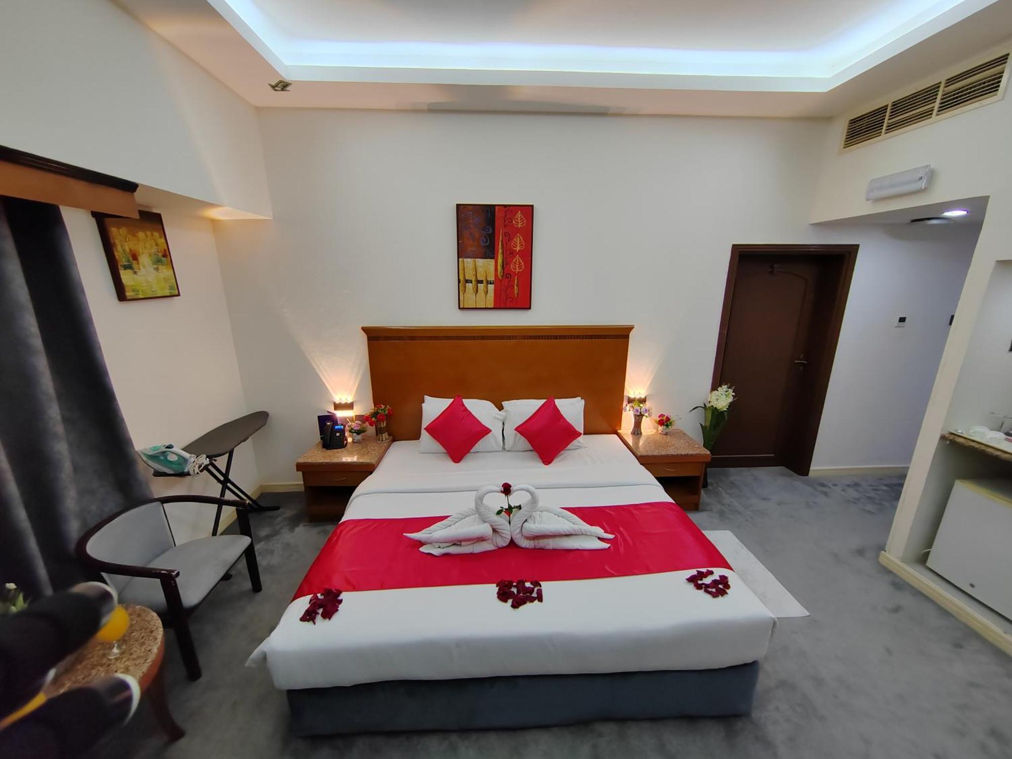 Le Paradise Palace Hotel Dubaj Kültér fotó