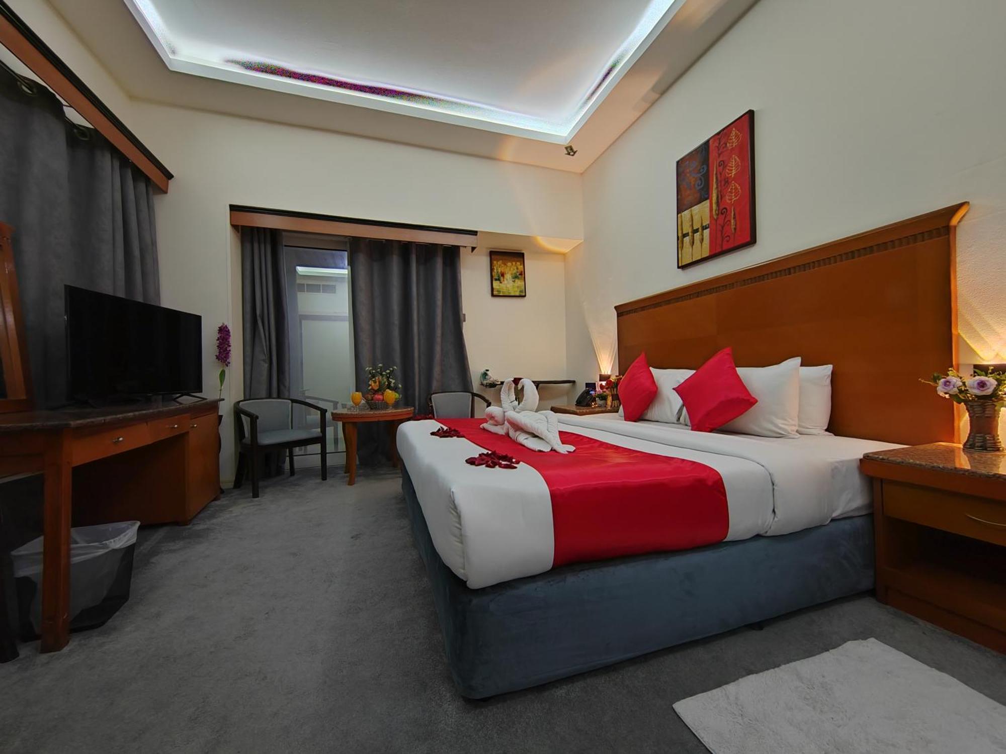 Le Paradise Palace Hotel Dubaj Kültér fotó