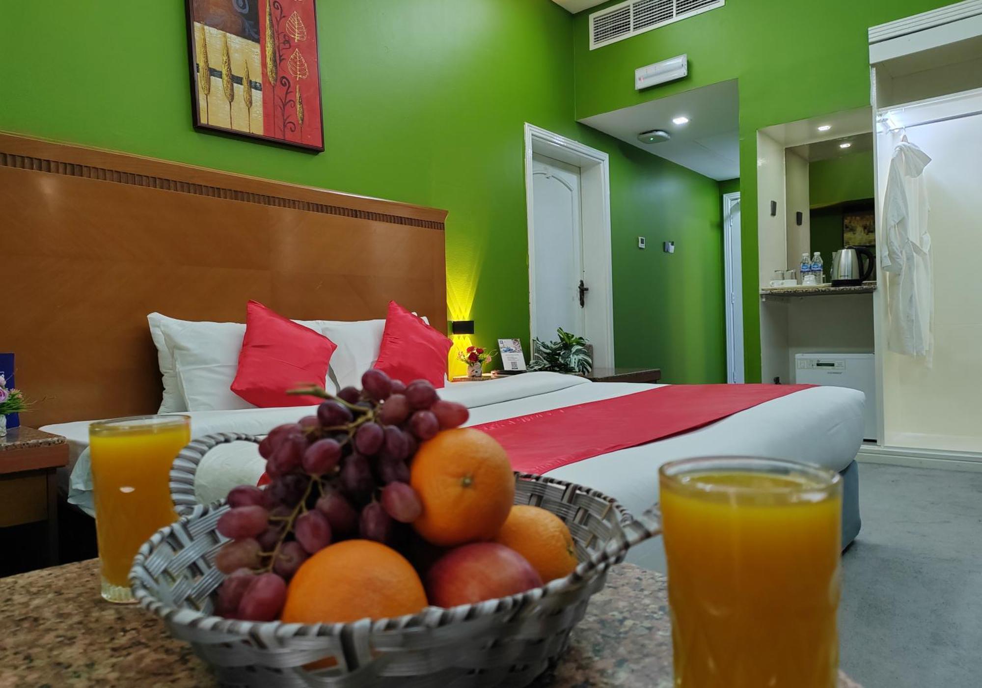 Le Paradise Palace Hotel Dubaj Kültér fotó
