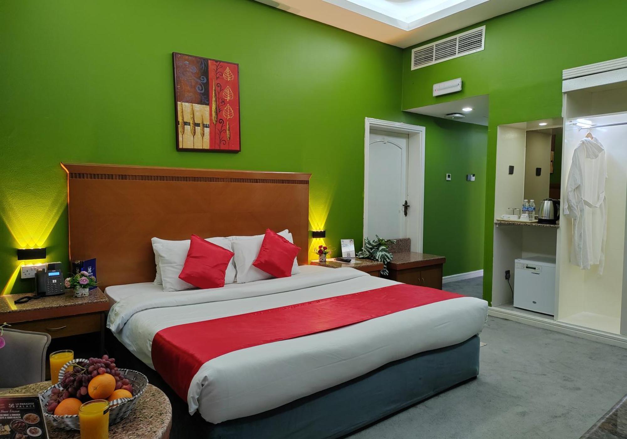 Le Paradise Palace Hotel Dubaj Kültér fotó